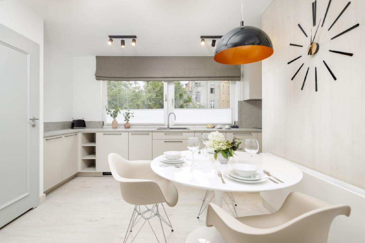 Apartamenty L11 Poznan Bagian luar foto