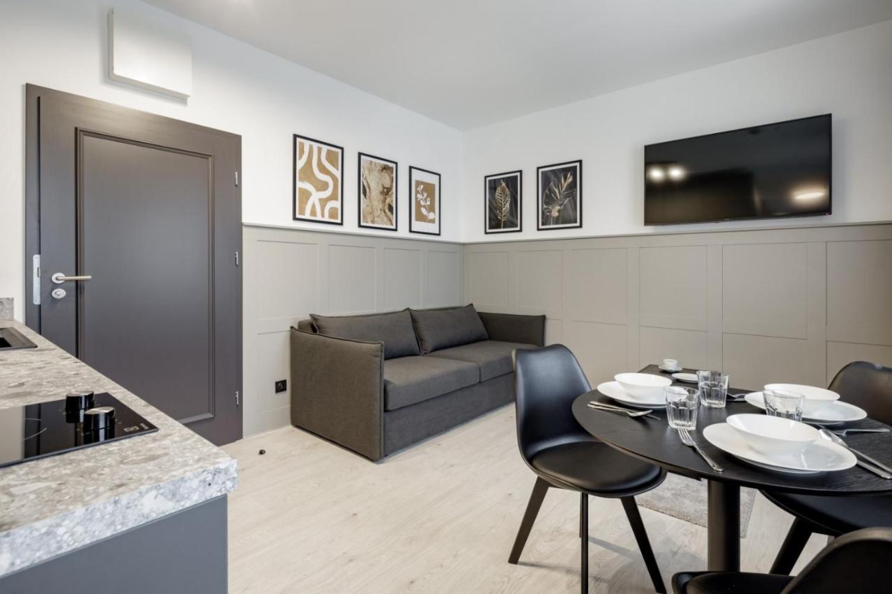 Apartamenty L11 Poznan Bagian luar foto