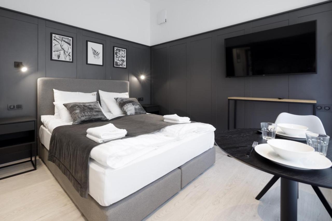 Apartamenty L11 Poznan Bagian luar foto