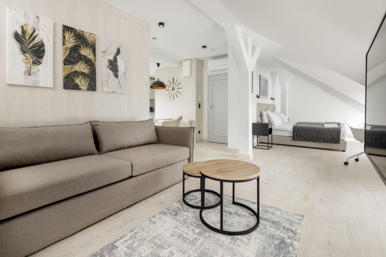 Apartamenty L11 Poznan Bagian luar foto