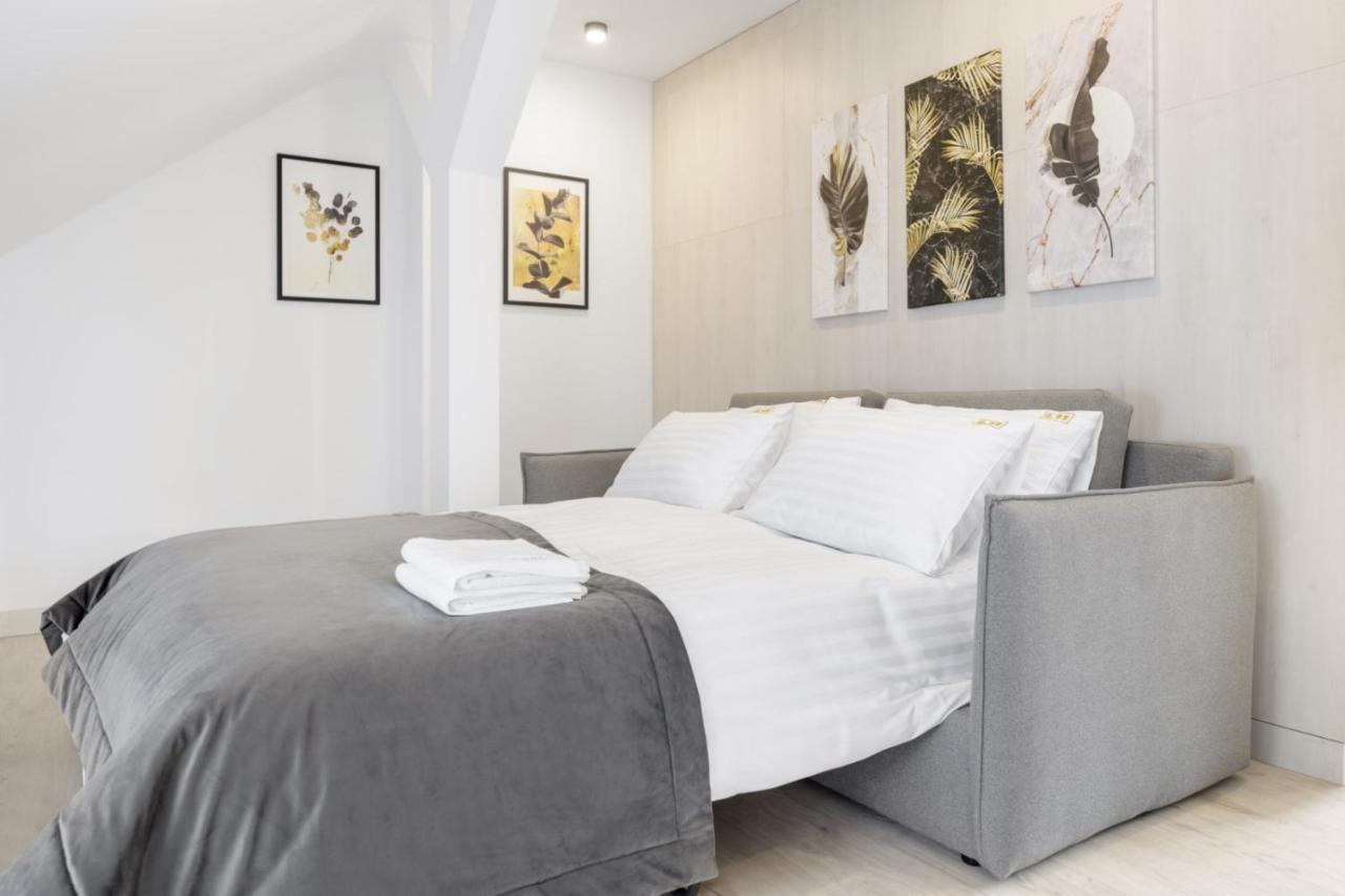 Apartamenty L11 Poznan Bagian luar foto